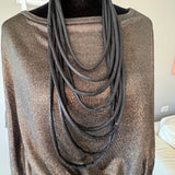 Simplicity Metallic Necklace