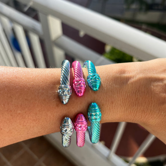 Chunky Twisted Bangle (3 Colors Available)