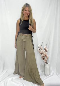 Super Wide Leg Pants