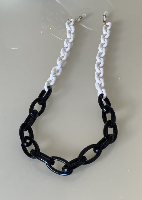 Black and White Mask Chain